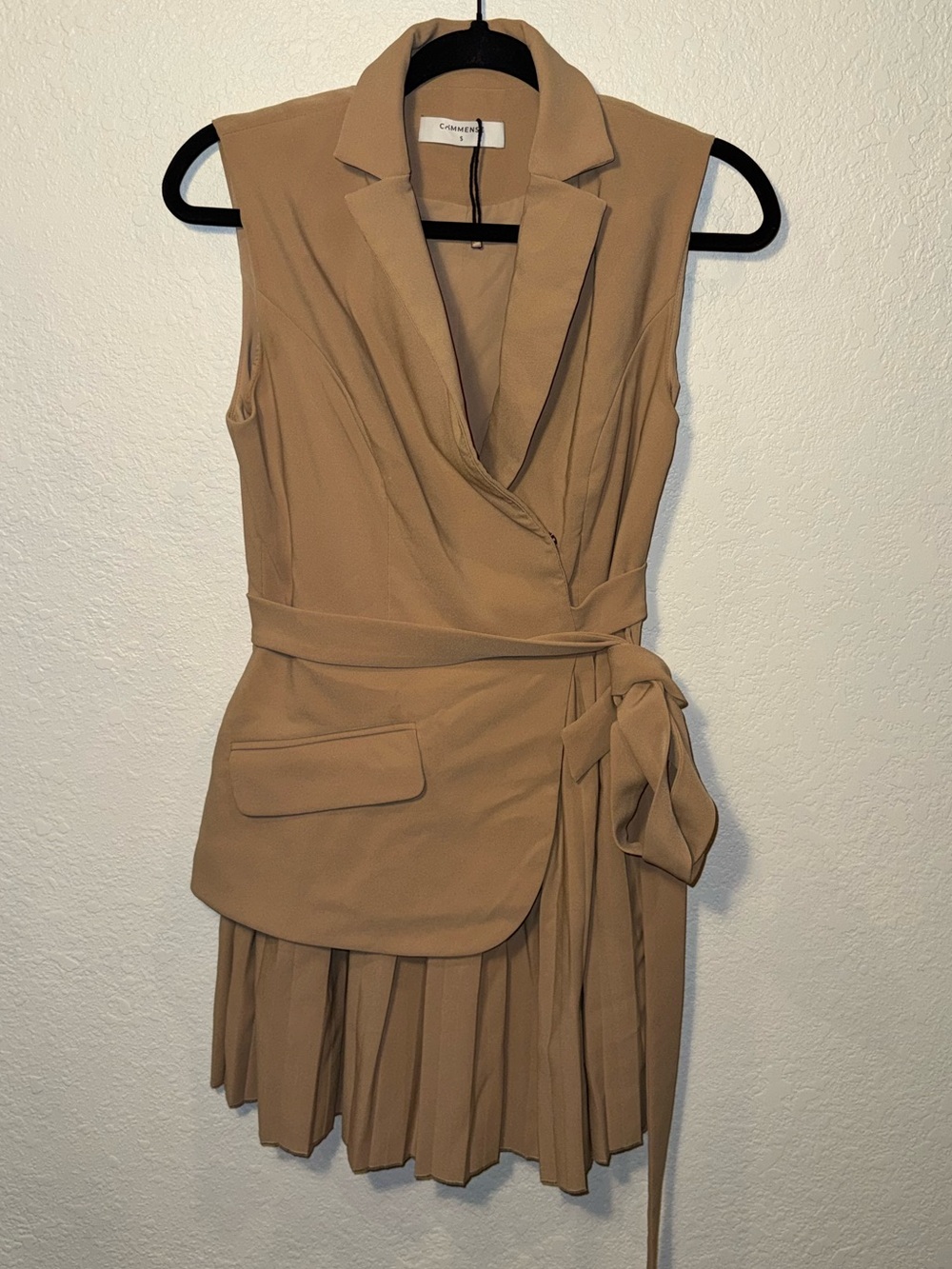 Commense Tan Belted Pleated Sleeveless Blazer Mini Dress Collared Size Small - Picture 2 of 7